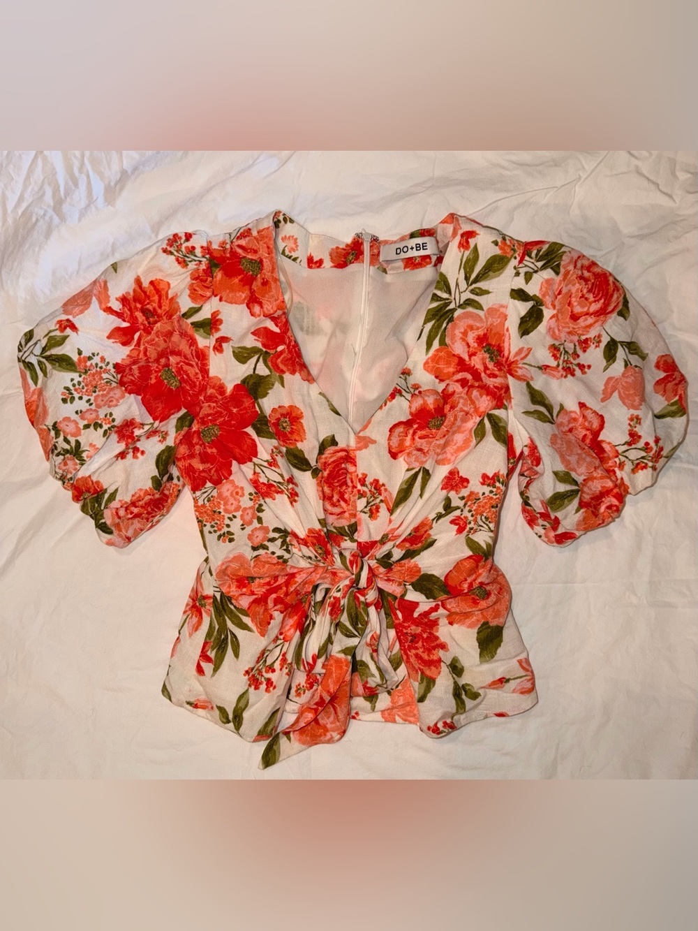 DO+BE White Floral Tie-Front Blouse with Coral & Green Print